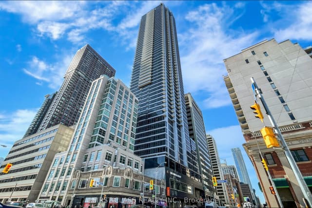 Condo Apartment at 395 Bloor Street E 4203, Toronto, ON M4W 0B4, Toronto C08
