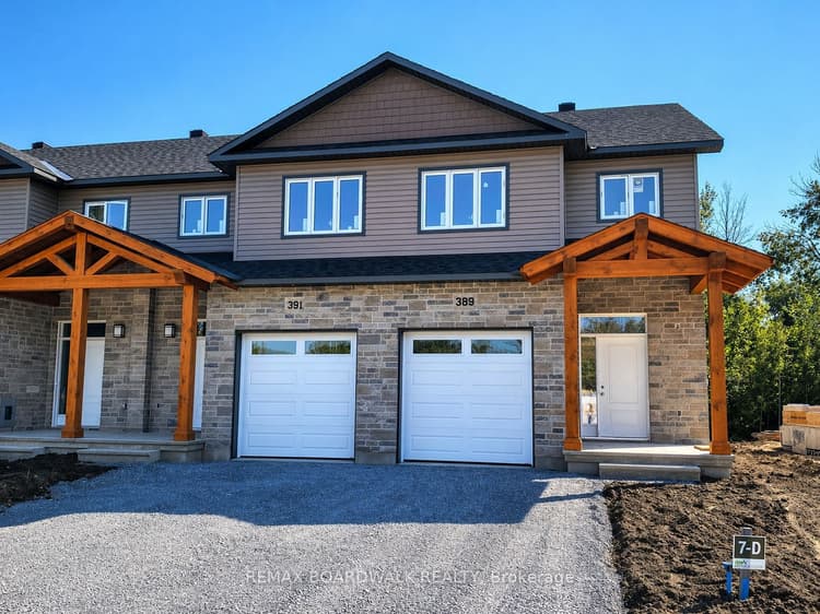 355 VOYAGEUR Place