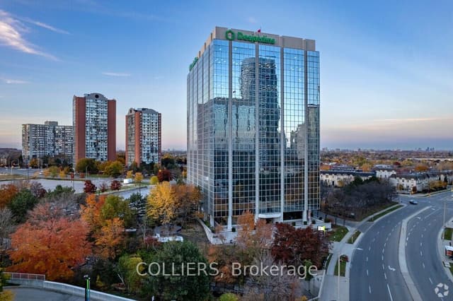 Office at 3 Robert Speck Parkway 1500, Mississauga, ON L4Z 2G5