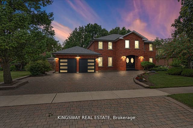 Detached at 265 Wycliffe Avenue, Vaughan, ON L4L 3N7