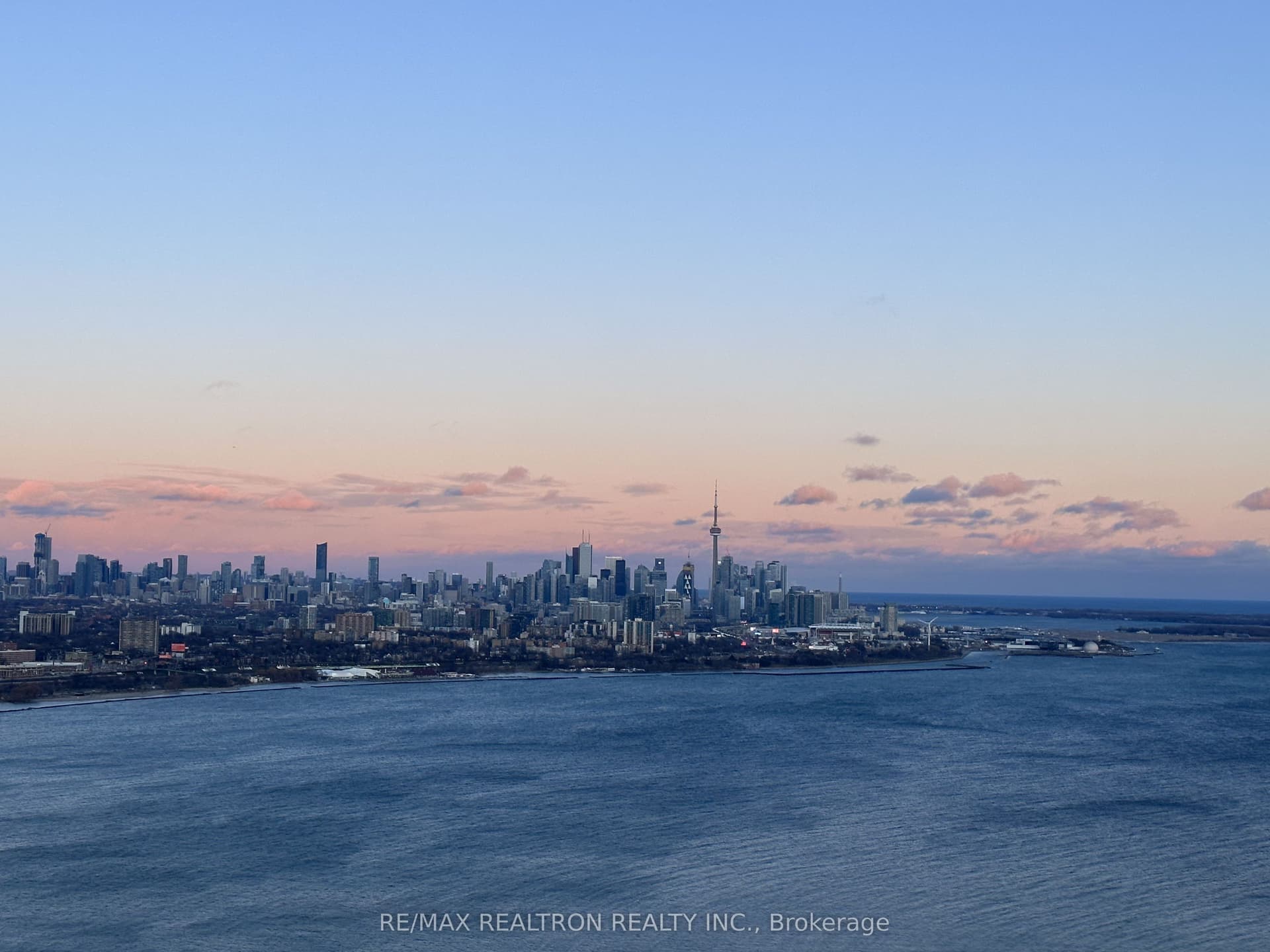 Suite 5202 · Floor 52, Unit 5202 · 30 Shore Breeze Dr