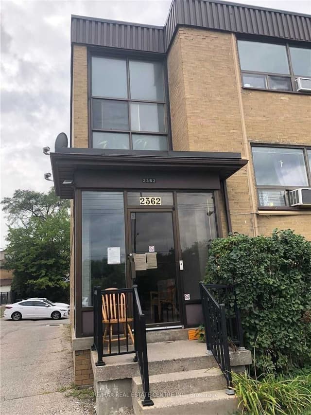 Common Element Condo at 2362 Islington Avenue 8, Toronto, ON M9W 3X3, Toronto W10