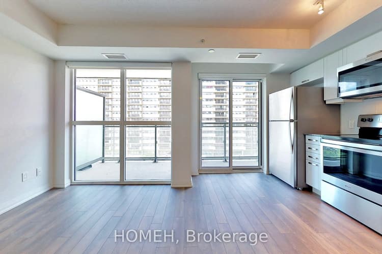 30 Meadowglen Place