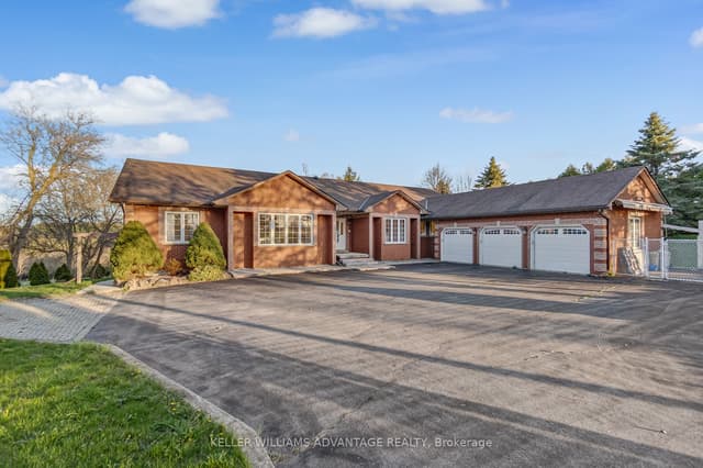 Detached at 3100 30 Side Road, Milton, ON N0B 2K0