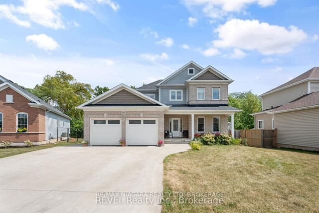 Detached at 1018 Kerby Street, Fort Erie, ON L2A 0B9