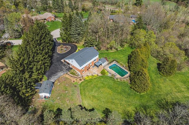Detached at 6 Iris Court, Hamilton, ON L0R 1H3