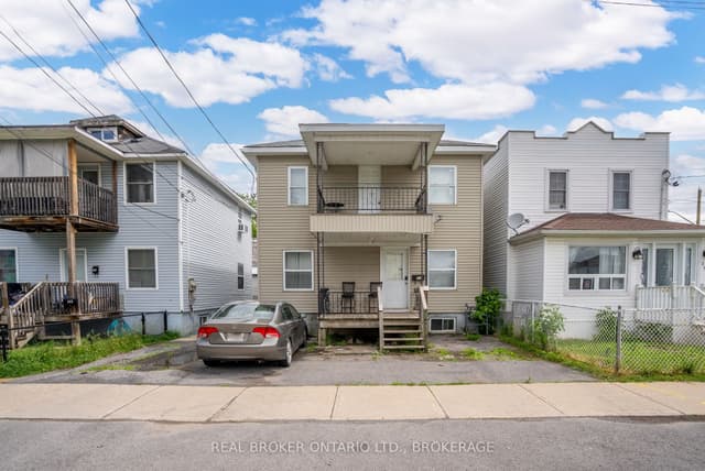 Detached at 303 Guy Street, Cornwall, ON K6H 4V3