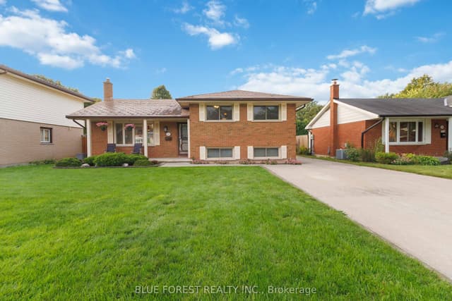 Detached at 1260 Victoria Drive, London East, ON N5Y 4E4