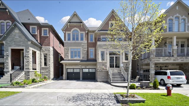 Detached at 193 THORNBUSH Boulevard E, Brampton, ON L7A 4R7