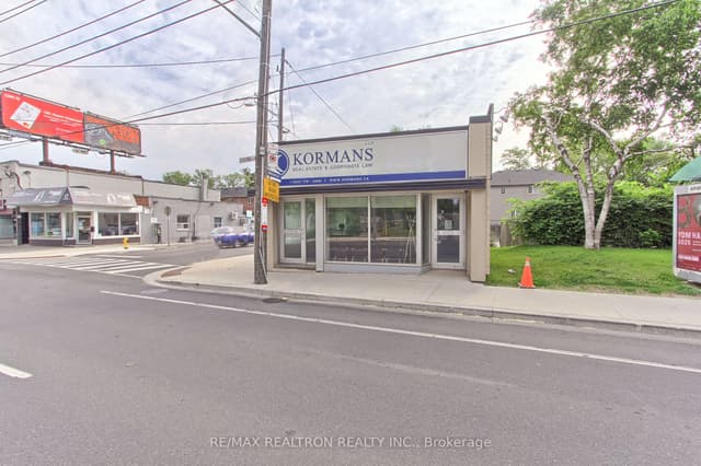 Office at 3173 Bathurst Street Main Floor, Toronto, ON M6A 2B1, Toronto C04