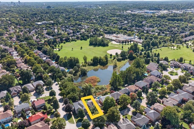 Detached at 375 Kingbird Court, London North, ON N5X 4H6