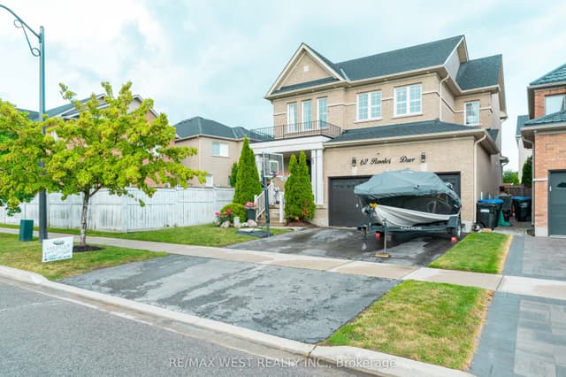 Detached at 62 Brookview Drive, Bradford West Gwillimbury, ON L3Z 0S5