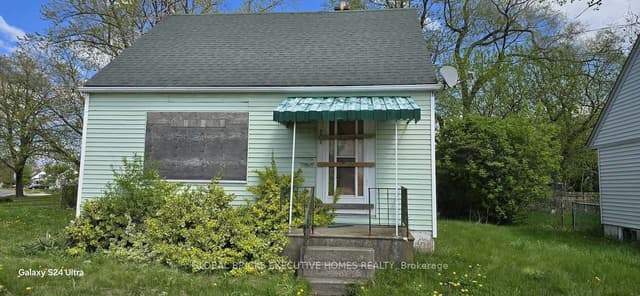 Detached at 5168 Stanley Avenue, Niagara Falls, ON L2E 5A4