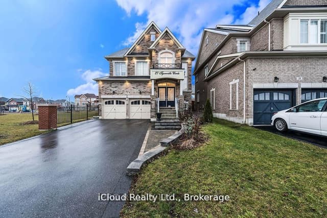 Detached at 27 Tysonville Circle, Brampton, ON L7A 4A6