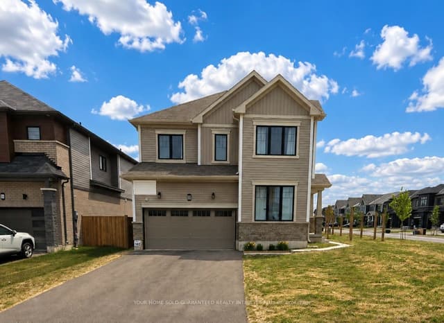 Detached at 20 Victory Drive, Thorold, ON L2V 0K2