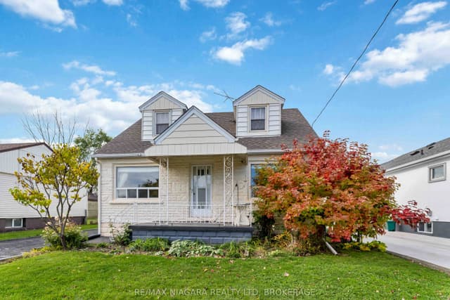 Detached at 506 Harriet Street, Welland, ON L3B 2J1