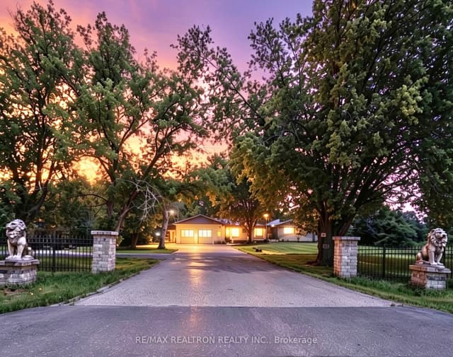 Detached at 22305 Kennedy Road, East Gwillimbury, ON L0G 1R0