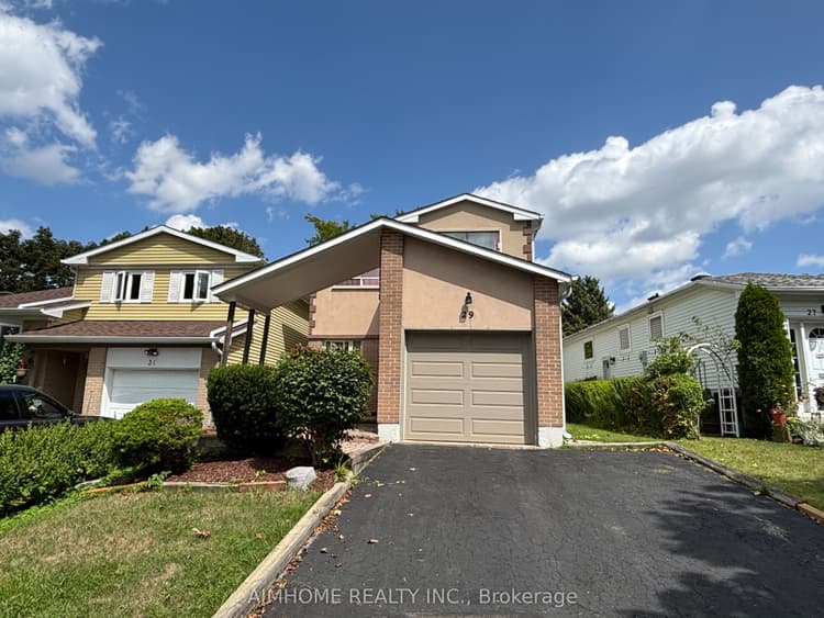 29 Snowshoe Crescent
