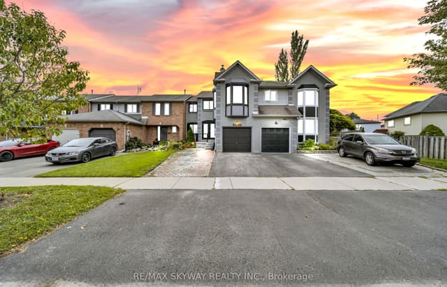 Att/Row/Townhouse at 2055 Blue Ridge Crescent, Pickering, ON L1X 2N5