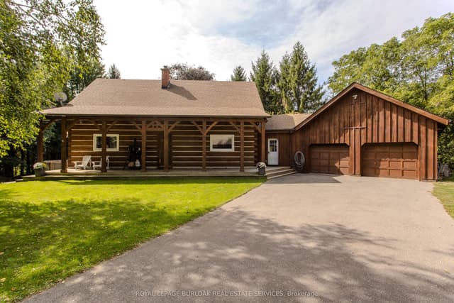 Detached at 1944 4th Concession Road W, Hamilton, ON L0R 2B0