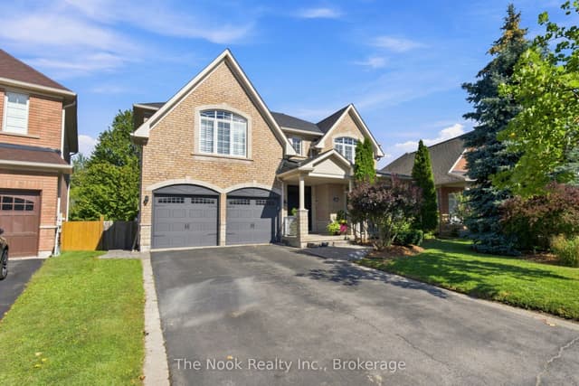 Detached at 134 Second Avenue, Uxbridge, ON L9P 2A2