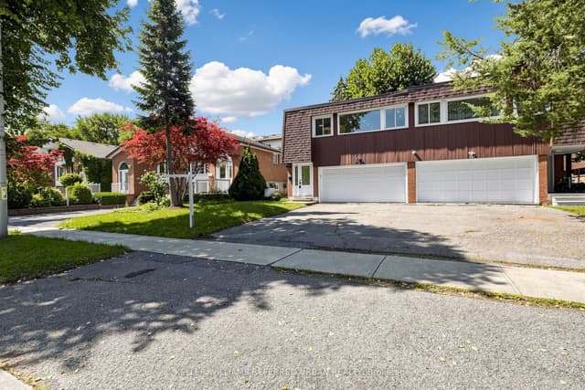 Semi-Detached at 143 Silas Hill Drive, Toronto, ON M2J 2X8, Toronto C15