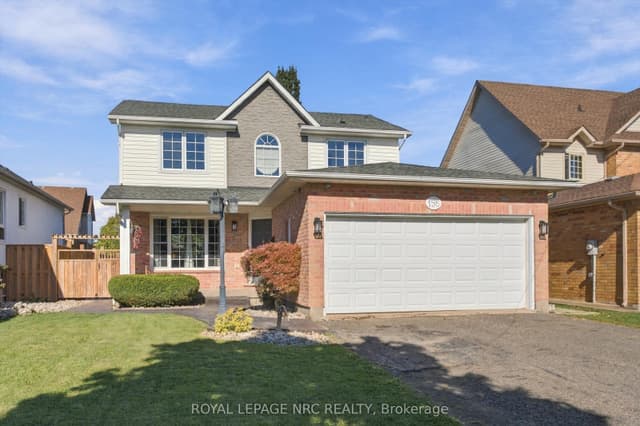 Detached at 158 Confederation Avenue, Thorold, ON L2V 5A6
