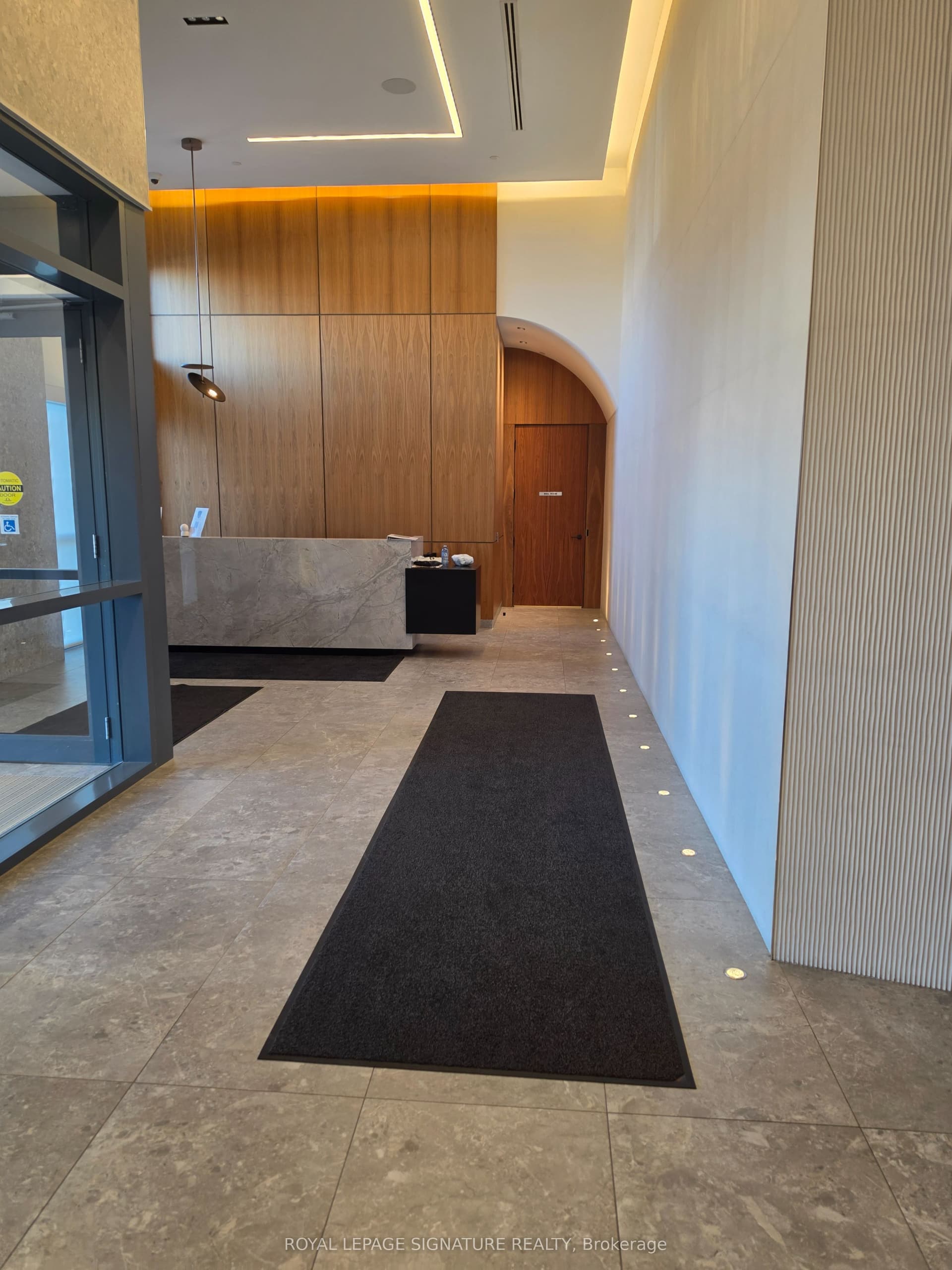 Suite 304 · Floor 3, Unit 304 · 509 Dundas St W