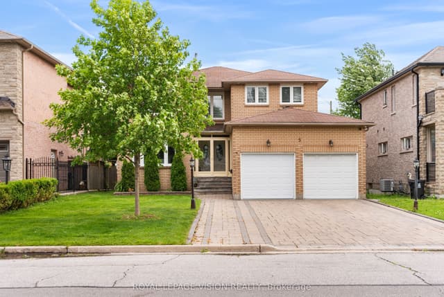 Detached at 5 Anson Avenue, Toronto, ON M1M 1X2, Toronto E08