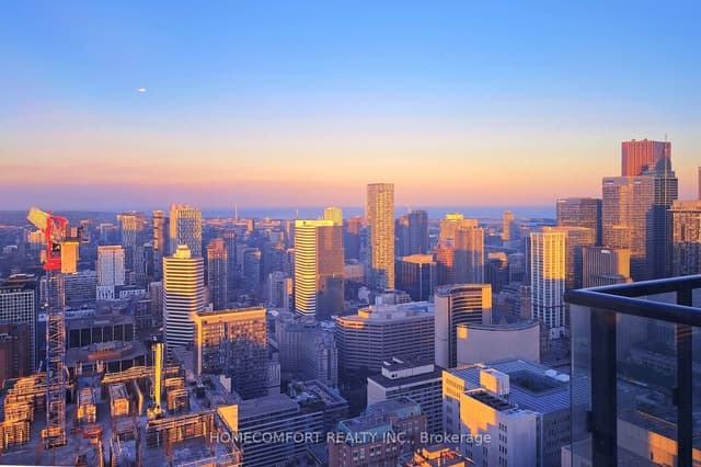 Condo Apartment at 488 University Avenue 4703, Toronto, ON M5G 0C1, Toronto C01