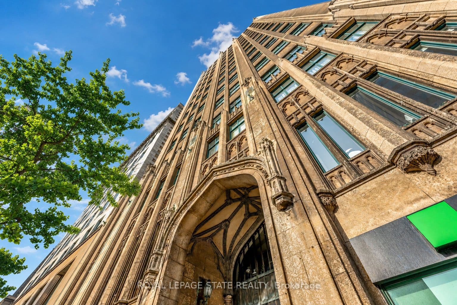 Suite 701 · Floor 7, Unit 701 · 36 James St S
