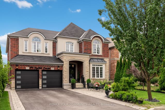 Detached at 176 Tigertail Crescent, Bradford West Gwillimbury, ON L3Z 0M4