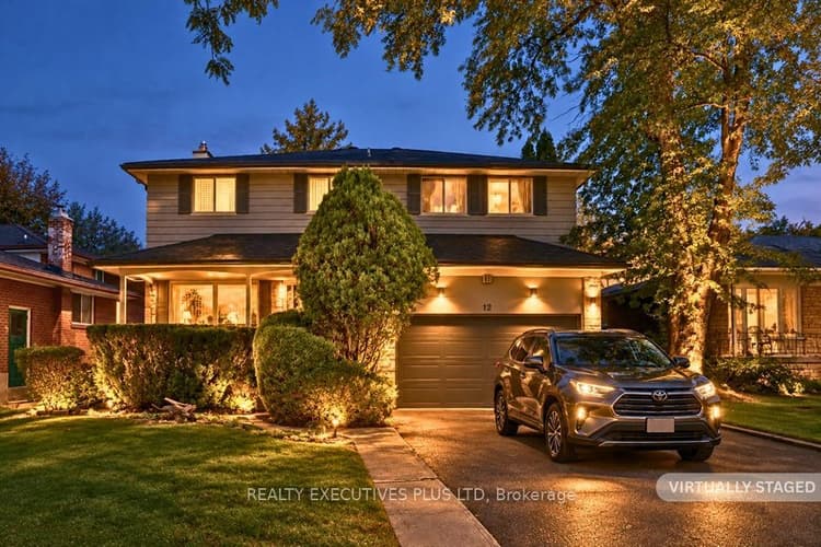 12 Mandel Crescent
