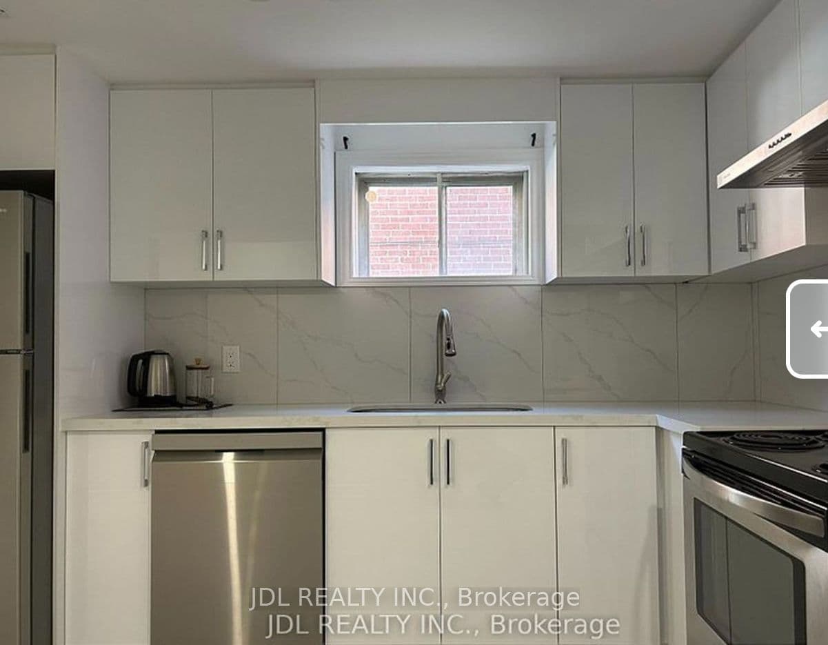 Unit One Bedroom bsmt · 13 Pawnee Ave Ave