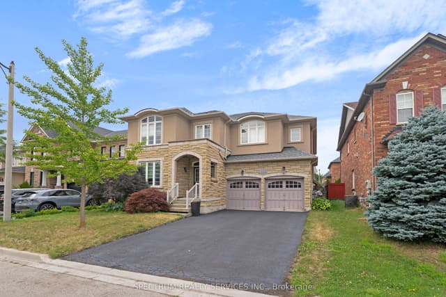 Detached at 24 Aristocrat Road, Brampton, ON L6P 1X7