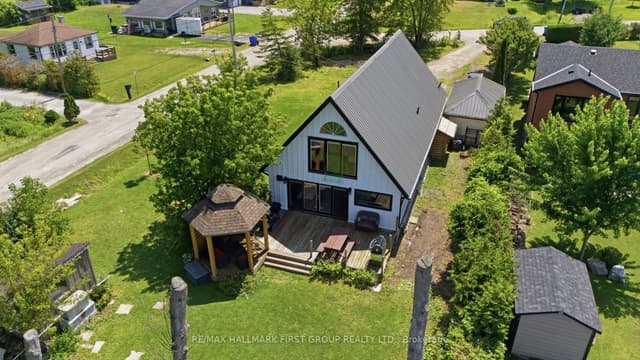 Detached at 26 Burnie Road, Georgina, ON L0E 1N0