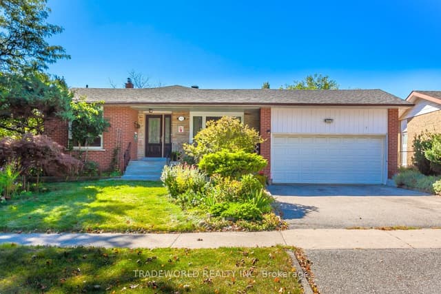 Detached at 70 Fulbert Crescent, Toronto, ON M1S 1C6, Toronto E07