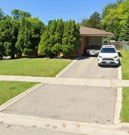Detached at 2141 Meadowbrook Road, Burlington, ON L7P 2A6