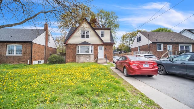 Detached at 87 WEST 5TH Street, Hamilton, ON L9C 3N5