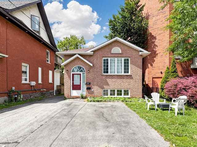 Detached at 150 Centre Street S, Oshawa, ON L1H 4A4