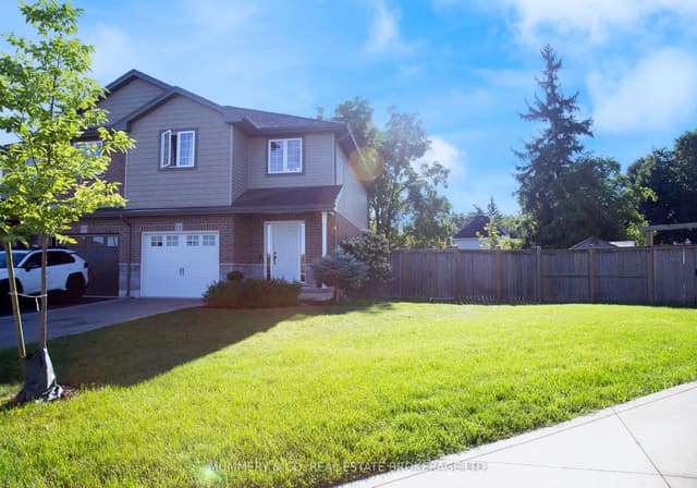 Semi-Detached at 104 MacNeil Court, Haldimand, ON N0A 1H0
