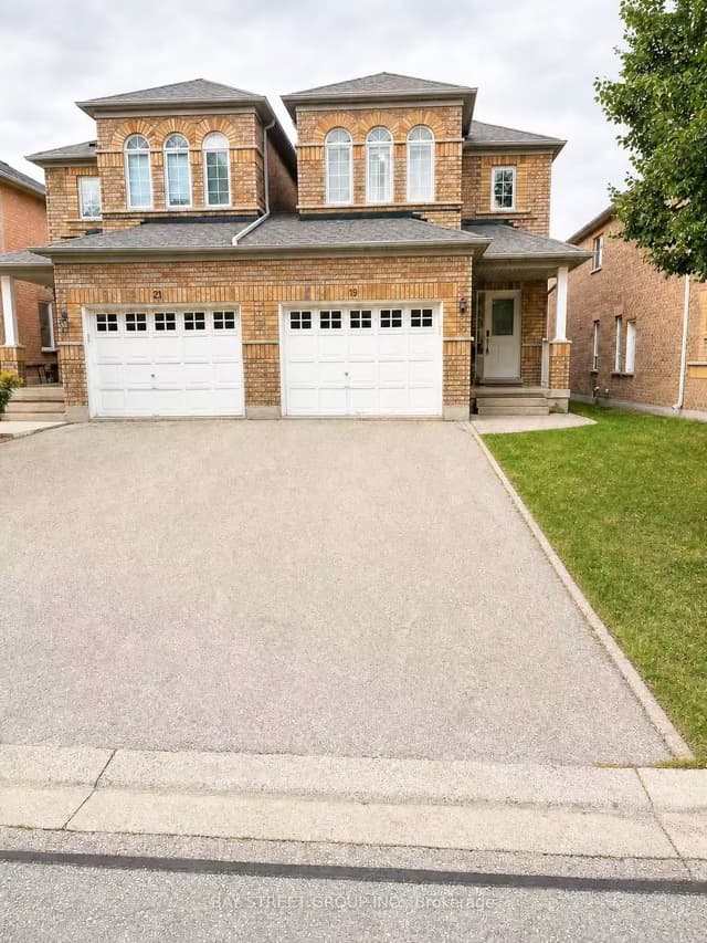 Semi-Detached at 19 Casabel Drive BSMT, Vaughan, ON L6A 3M5
