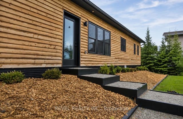Detached at 767 Leclair Avenue, Timmins, ON P4R 0C1