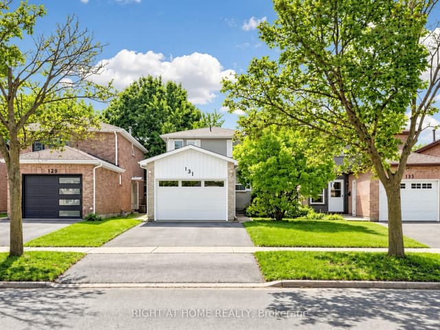 Detached at 131 Castle Rock Drive, Richmond Hill, ON L4C 6A1