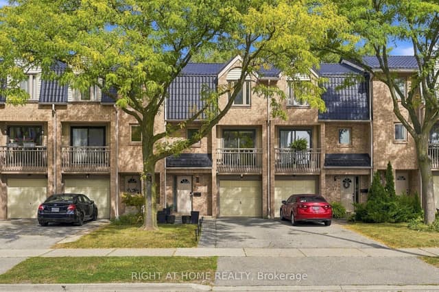 Condo Townhouse at 4101 Westminster Place 45, Mississauga, ON L4W 4X4