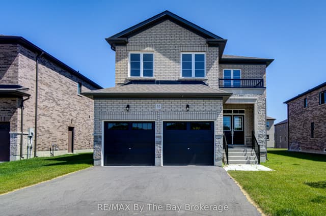 Detached at 35 Misty Ridge Road, Wasaga Beach, ON L9Z 0R8