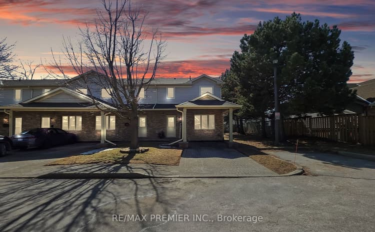 9 Wentworth Drive