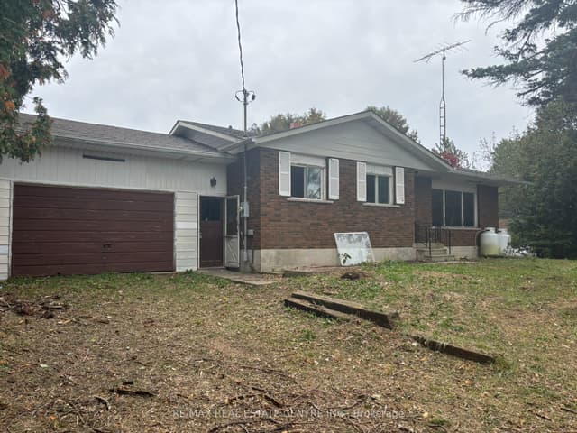 Detached at 14273 4th Line, Halton Hills, ON L7J 2L8