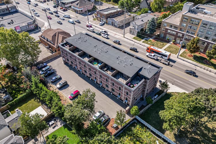 760 Lakeshore Road