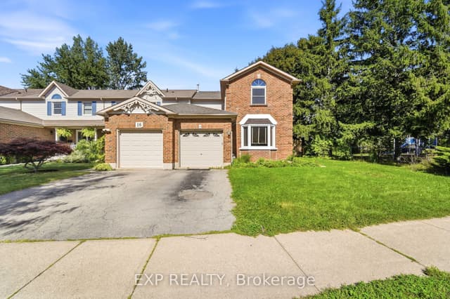 Att/Row/Townhouse at 14 Hedge Lawn Drive, Grimsby, ON L3M 5G9